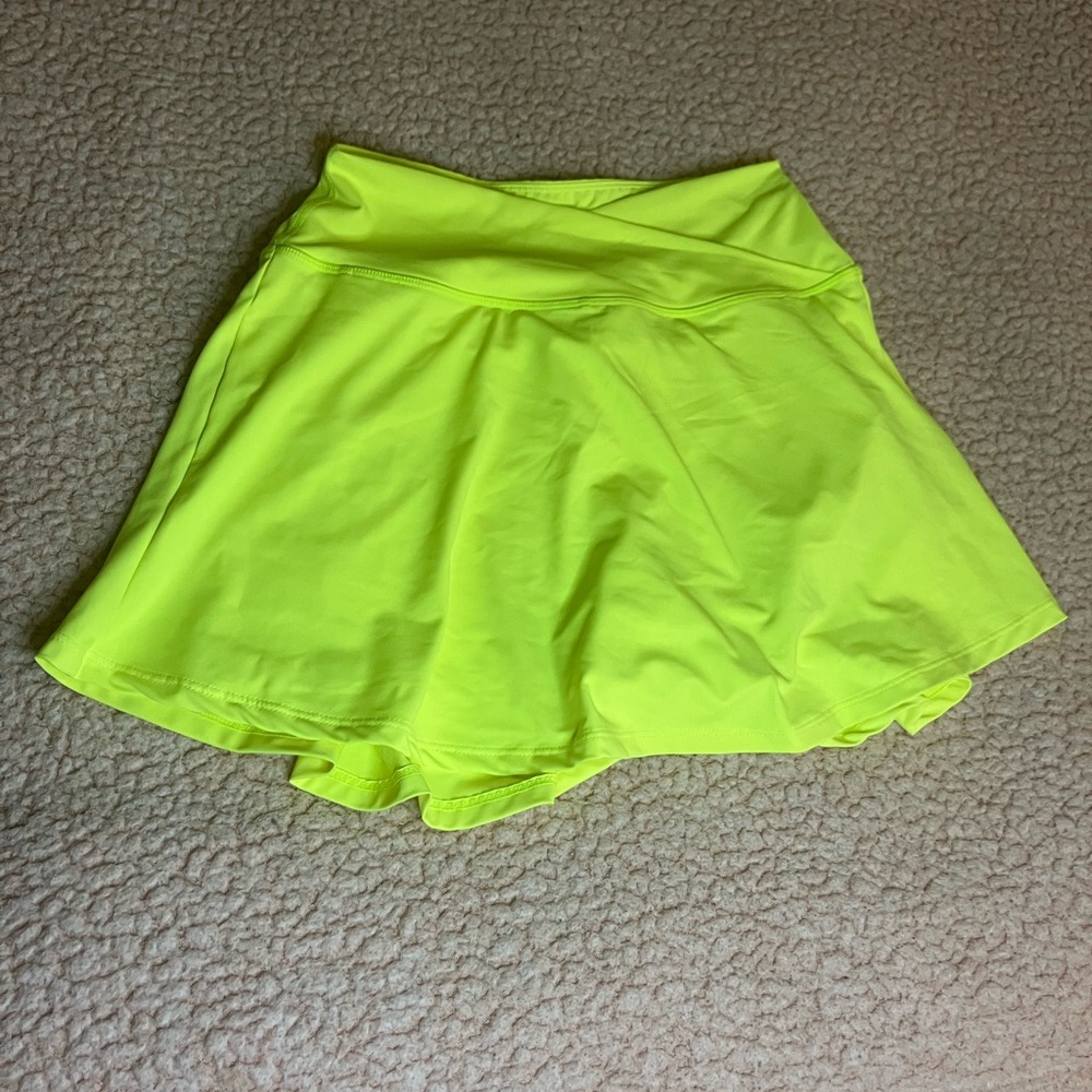 ED3SIZE Neon Yellow Skort